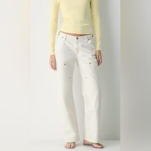 NWT Aritzia TNA - York Pant - colour Light Birch - Size 2